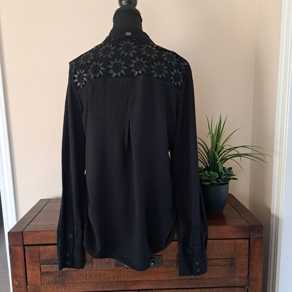 Harley Davidson Shirt Women's Size Large Black Crochet Flower Accents Rayon - Picture 11 of 13